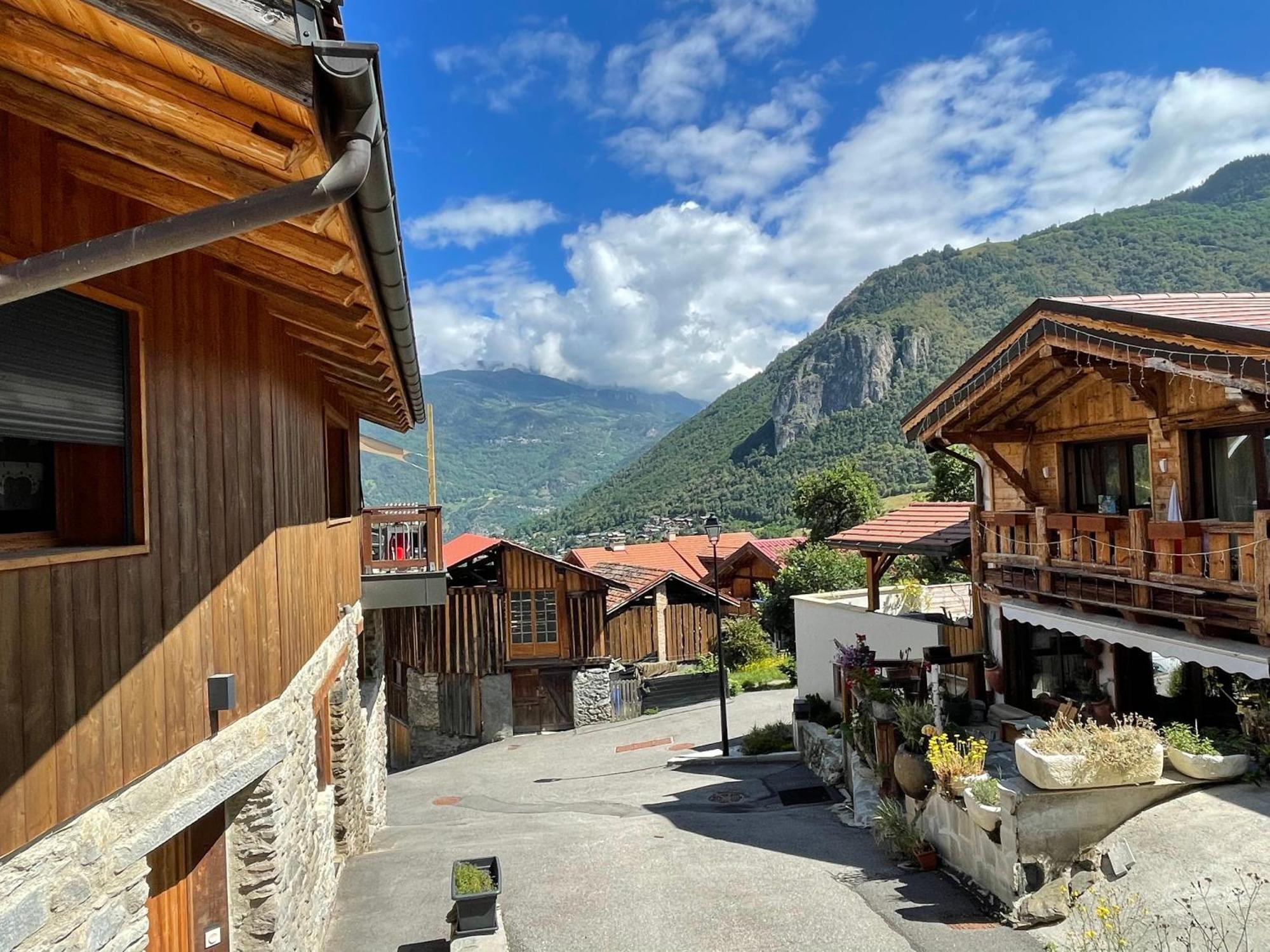 Maison De Village Au Pied Des 3 Vallees Villarlurin Exterior photo